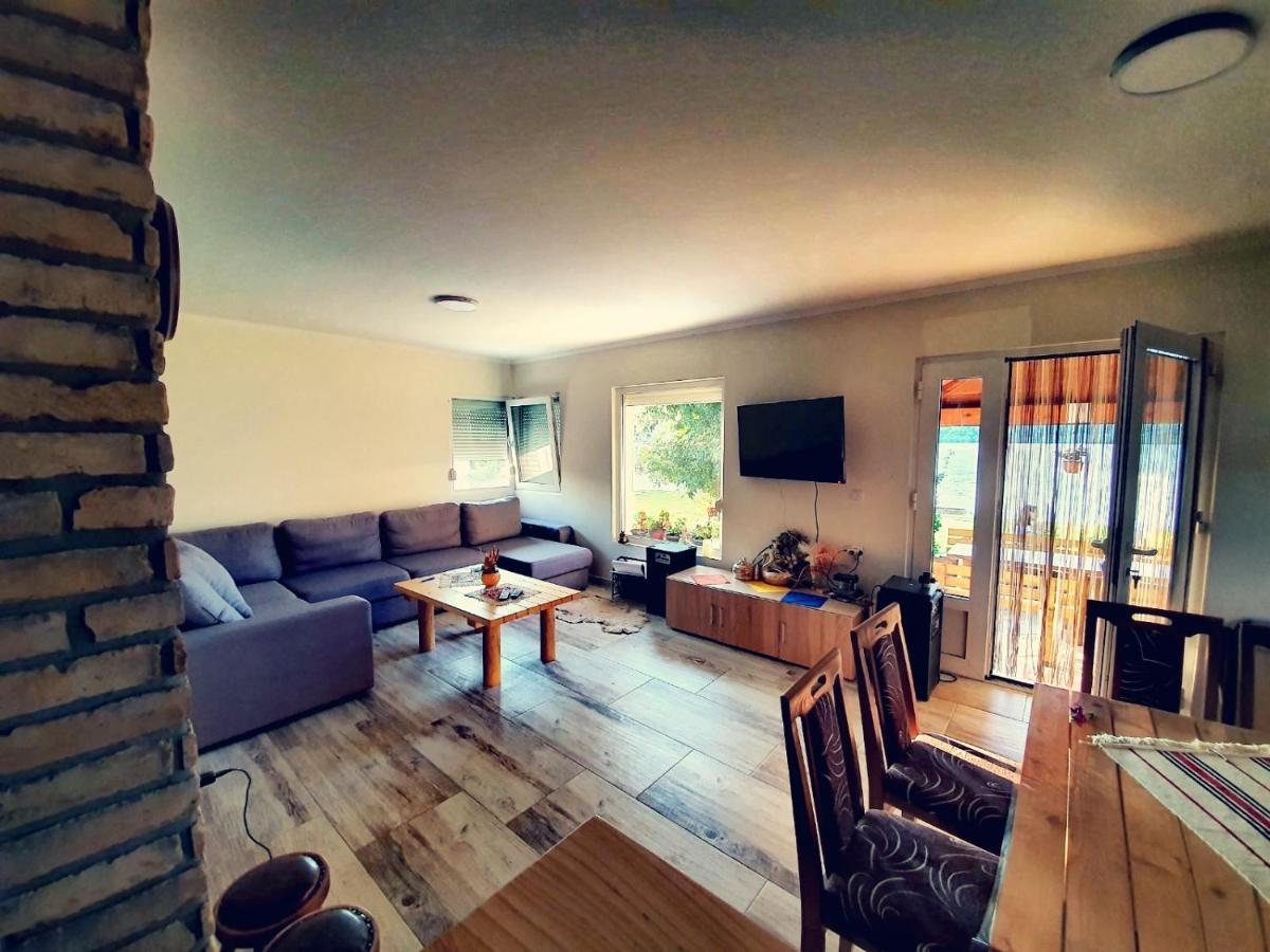 Vila Maza Смедерево Экстерьер фото